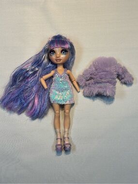 Rainbow High Violet Willow Series 1 Doll w/ Sequin Dress & Fur Coat | TLC